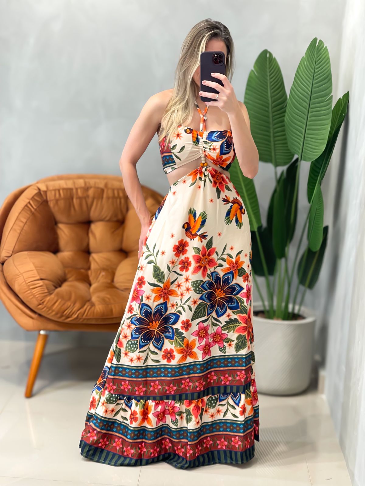 Vestido Longo em Crepe Estampado de Alça com Amarração Daiana Ref. 1633