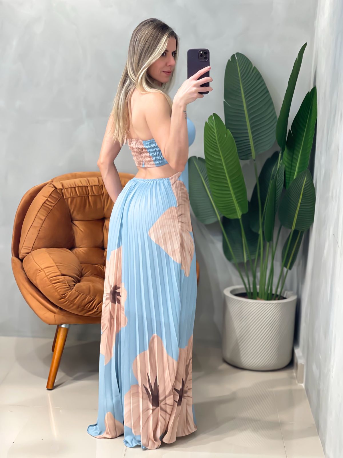 Vestido Longo em Crepe Plissado com Amarração Estampado Shayane Ref. 1674