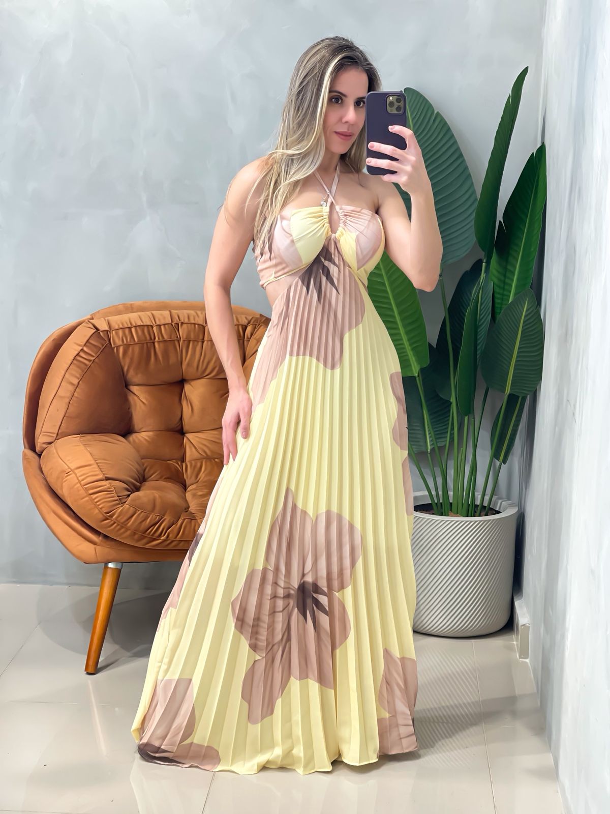 Vestido Longo em Crepe Plissado com Amarração Estampado Shayane Ref. 1674