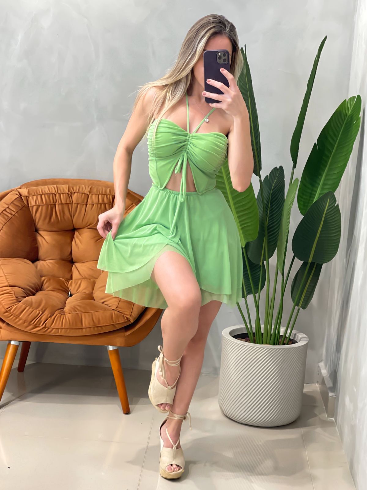 Macaquinho em Tule Costas Nua com Amarração Sabrina Ref. 1705