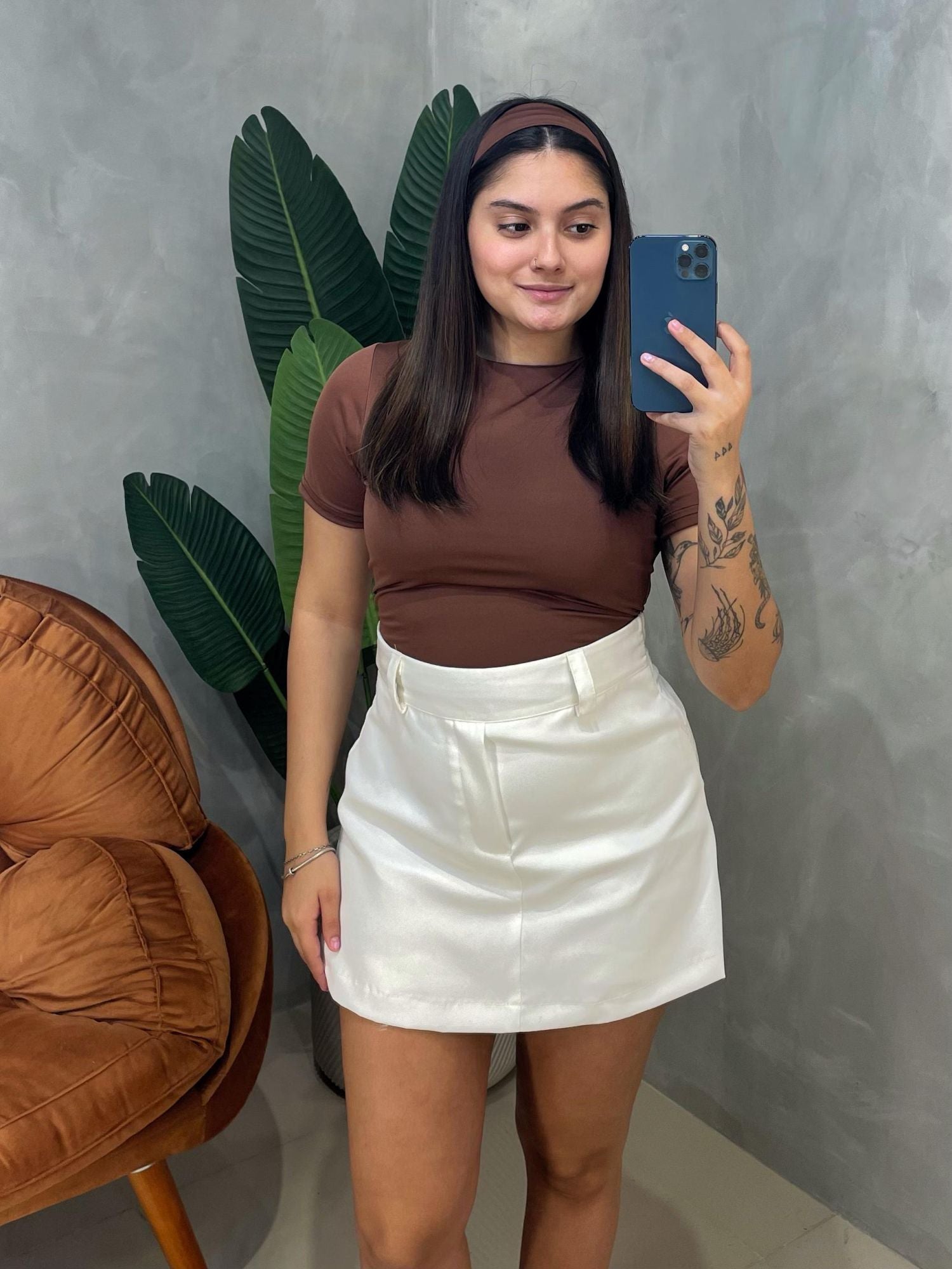 Cropped em Suplex Manga Curta e Gola Canoa com Faixa Tuane Ref. 1722