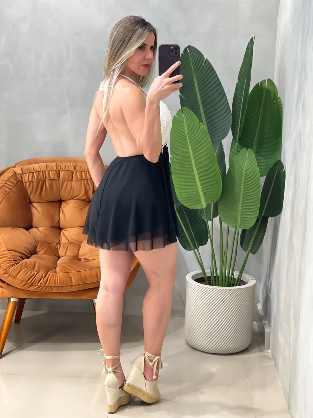 Macaquinho em Tule com Renda e Detalhe de Búzios Sabrina Ref. 1773